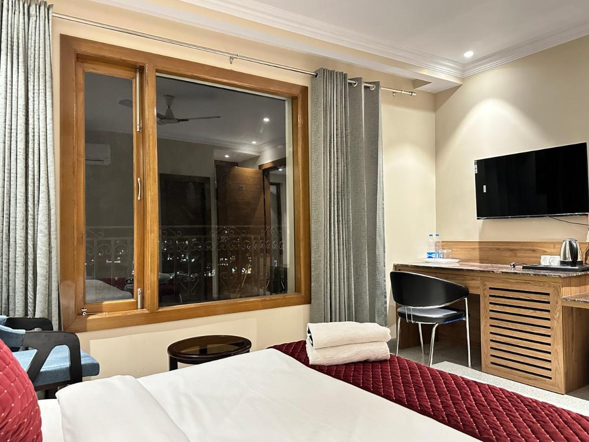 Highlands Hotel Ришикеш Экстерьер фото