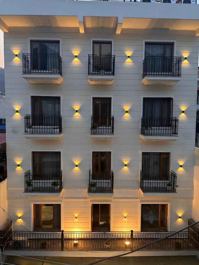 Highlands Hotel Ришикеш Экстерьер фото